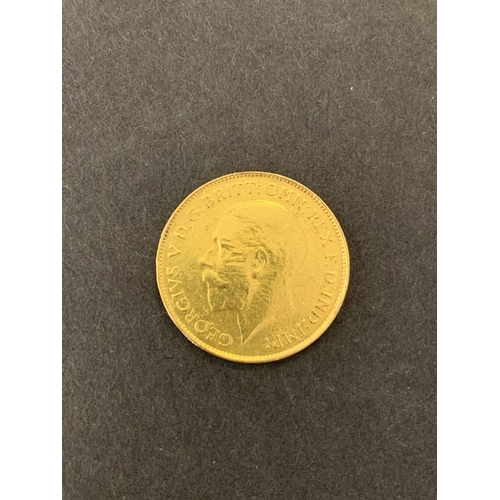 125 - A 1926 gold half sovereign in circulated condition. weight approx. 4g (surface mark and scuffs)