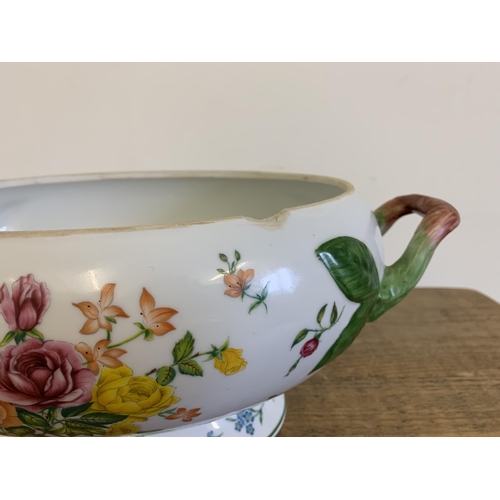 317 - A vintage Franklin Mint 'La Soupiere Provencal by Le Cordon Bleu' soup tureen with ladle (chip to ri... 