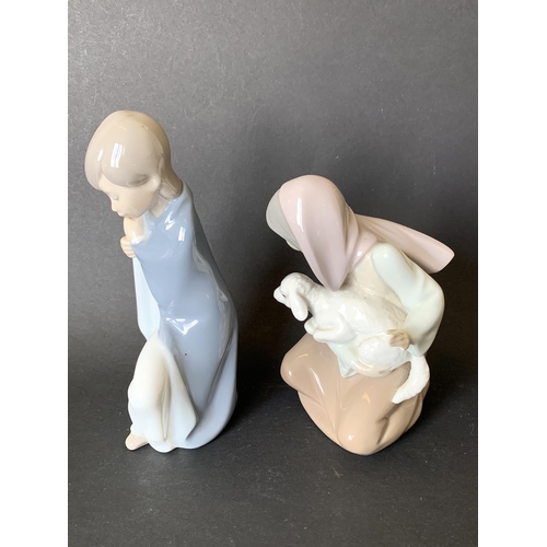 4 - Two vintage Lladro Daisa figurines, girl with lamb, 5