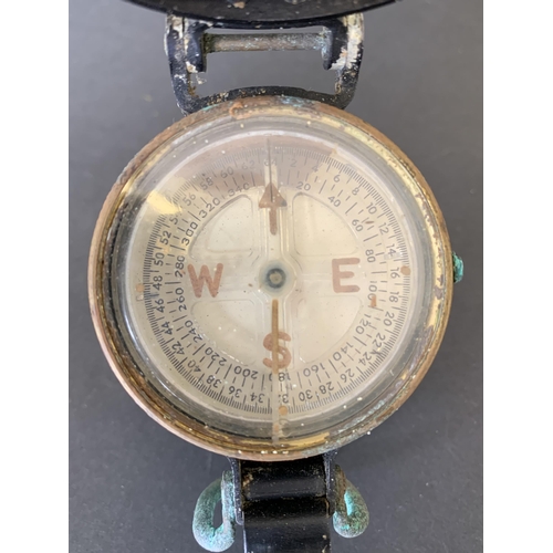 89 - WW2 era U.S. Army Corps of Engineers compass with original bag, possibly dated 3-45 (outer case and ... 