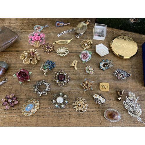 100 - A selection of costume jewellery plus two jewellery boxes etc