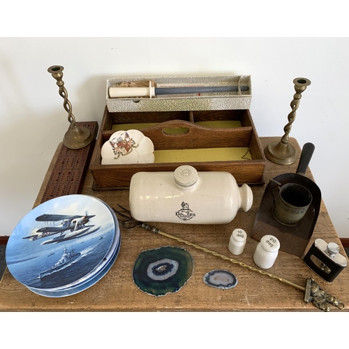 351 - A mixed lot of items including Coalport military plates, Wedgwood military plates, a cutlery tray, b... 