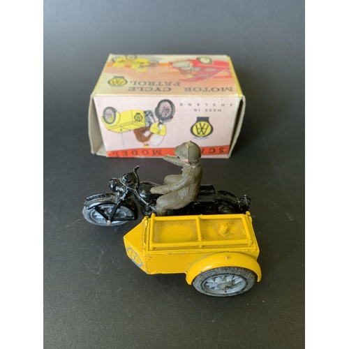 192 - A boxed 'Benbros Qualitoy' AA motorcycle patrol vehicle with rider (playworn, damage to handlebar on... 