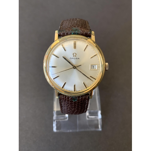 119 - A vintage Omega gents wristwatch (wear to outer case and possible back replacement)