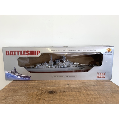 20 - A boxed Heng Tai HT-3827A 1:360 scale radio controlled model battleship (untested)