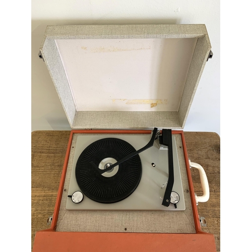 214 - A vintage 'Fidelity' record player