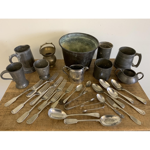 273 - A selection of pewter ware including tankards plus a small amount of silver plate cutlery