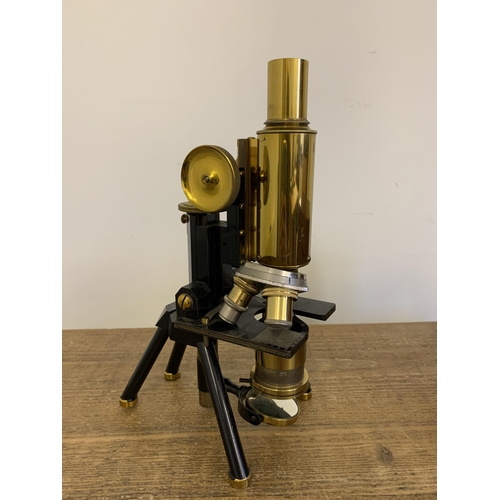 303 - A late Victorian J Swift & Son London Portable  Histological Microscope circa 1899, Patent No.24960,... 