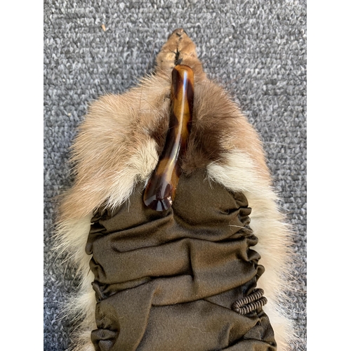 35 - A vintage mink stole, silk lined, approx. 42