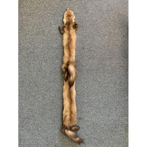 35 - A vintage mink stole, silk lined, approx. 42