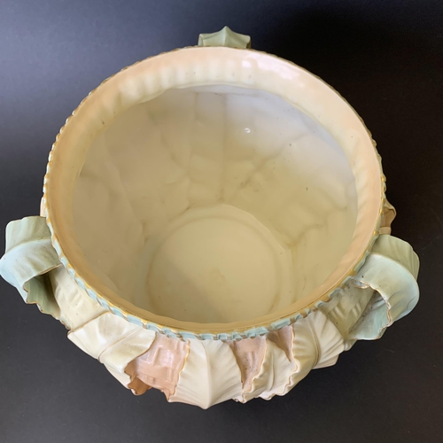 40 - A fine Victorian Royal Worcester blush finish jardiniere, Registration Number on base for 1897/98 wi... 