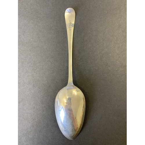 144 - George III hallmarked silver bright cut table spoon, London 1776, makers mark TS, 8 1/4