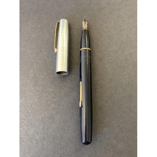 247 - A vintage Watermans draw ink pen with 14ct gold nib (signs of use and wear)