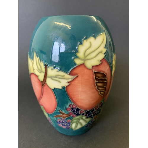 84 - Moorcroft 'Peach and Raspberry' pattern vase, approx. 5 1/4