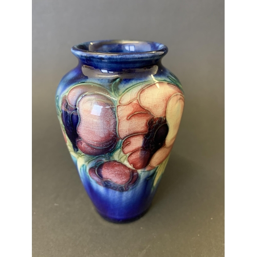 89 - Moorcroft vintage mid century blue signature 'Anemone' pattern vase, approx. 4