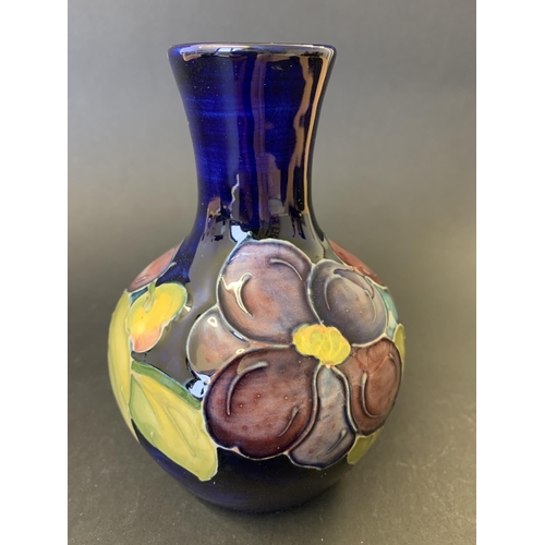 90 - Moorcroft vintage blue signature 'Clematis' pattern vase, approx. 5