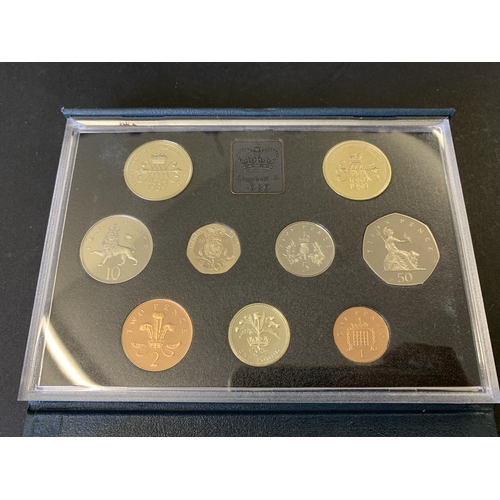 102 - A boxed 1989 proof coin collection including Centenary Bill and Claim of Rights