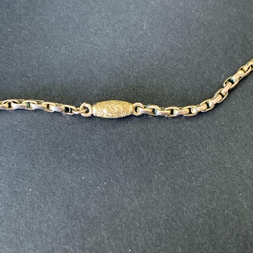 119 - An apparently unmarked yellow metal chain, approx. 24