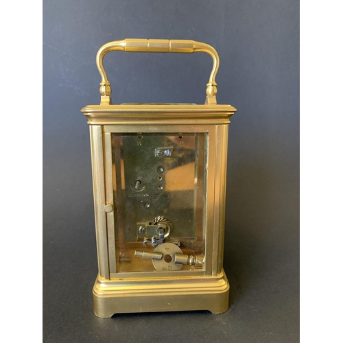 262 - An antique Barraund & Lunds brass carriage clock with key, 6 1/2