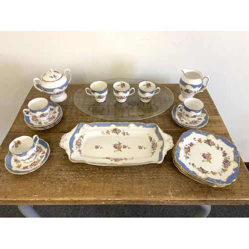 353 - A six setting Royal Albert Marlborough design tea set to include 6 cups, 6 plates, 6 saucers, a tray... 