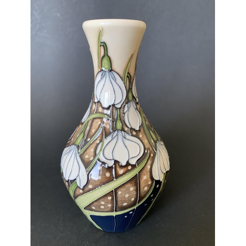 9 - A Moorcroft Trial vase in a 'Snowdrop' variant pattern by Kerry Goodwin, approx. 5 1/4