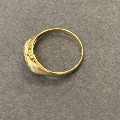 199 - An 18ct gold and diamond set ring, approx. size N 1/2, weight approx. 2.4g