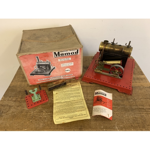 208 - A boxed Mamod twin cylinder S.E.3 Super Heated Steam Engine model including grinder workshop accesso... 