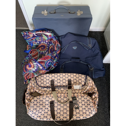 363 - A Marks & Spencer wheeled holdall, vintage 'Antler' suitcase and holdalls