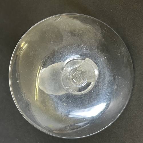 194 - A vintage Lalique frosted glass dove trinket dish, etched 'Lalique France' to base, just under 3