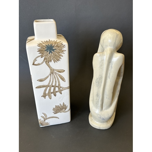 263 - A modern 'Sia Home Fashion' vase, 12 3/4