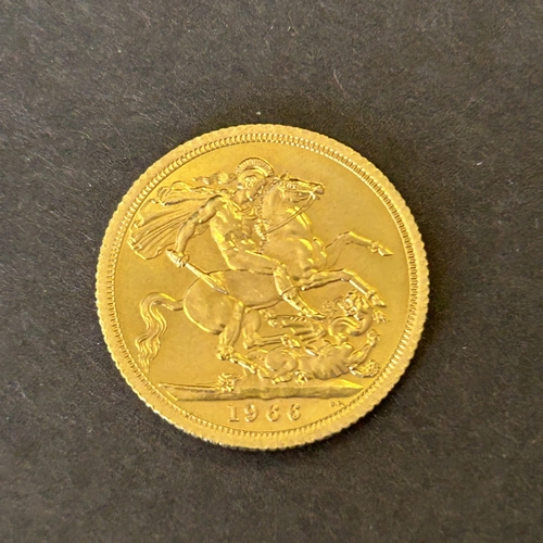 142 - A 1966 full sovereign (circulated condition)