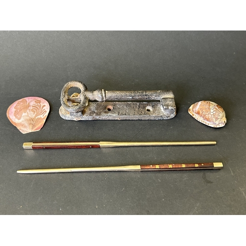 388 - A vintage metal key door knocker plus two carved seashells etc