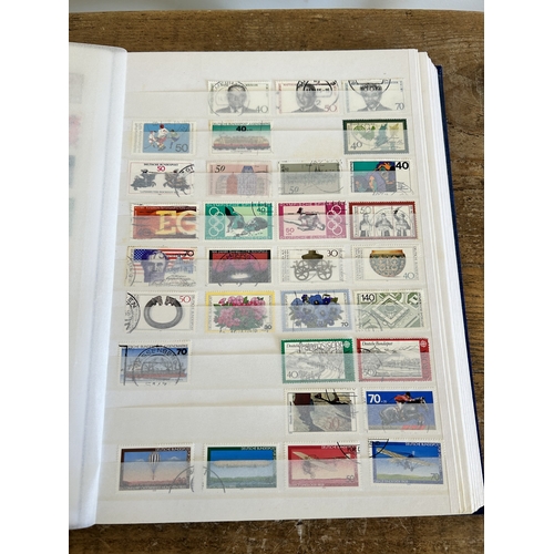 372 - A good stamp album of mixed countries together with two very good stock books of stamp albums for Ho... 
