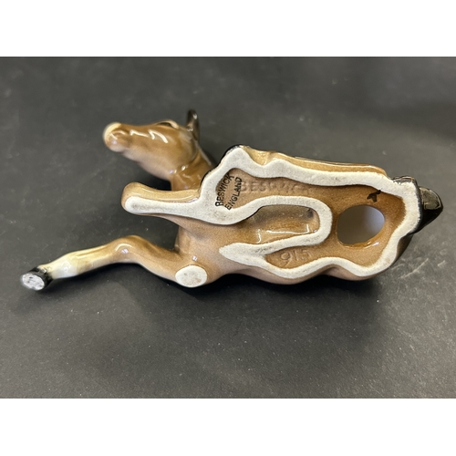 277 - Two vintage Beswick foals (one with small chip to ear) together with a Melba ware horse, approx. 6 1... 