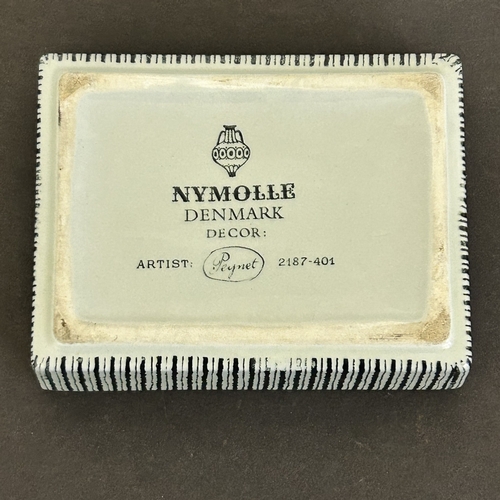 327 - A vintage Nymolle Denmark lidded ceramic dish, approx. 4 3/4