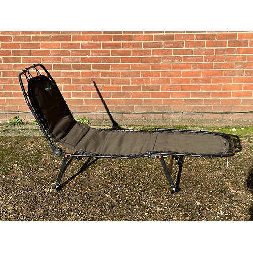 416 - A Steadfast 2XL fishing seat/bed (light used condition)