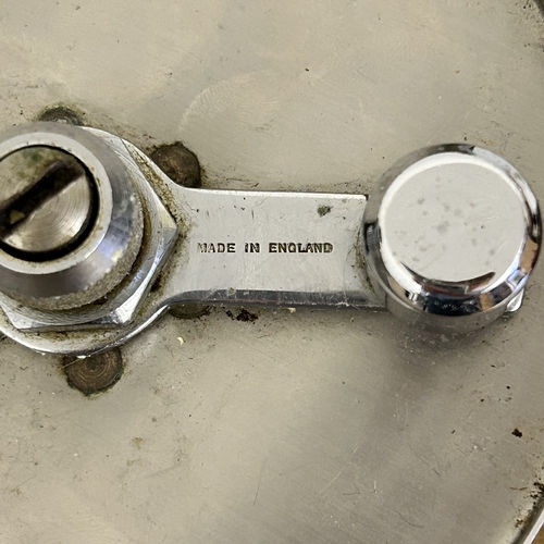 10 - A vintage S.Allcock English made 6