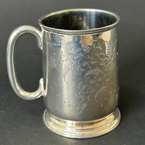 154 - A hallmarked silver christening mug, just under approx. 3 1/2