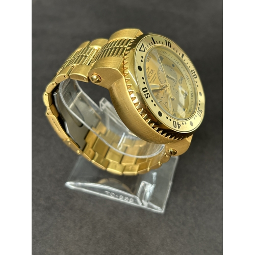 352 - A boxed Invicta Pro Diver gentlemans wristwatch, Model No.25076, 52mm dia, comes with some paperwork