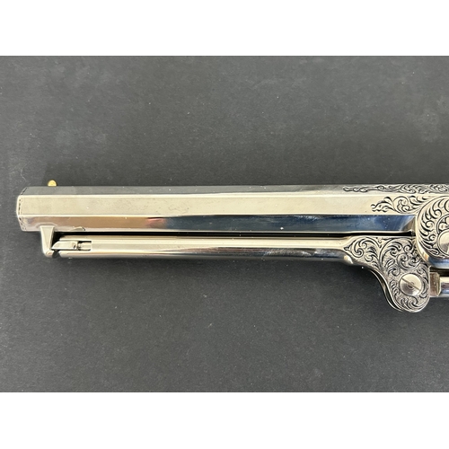 368 - A new and boxed replica of a Colt 36 cal 1861 Navy revolver, all moving parts, inert (over 18's only... 