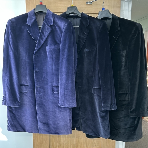 389 - Three Parkers 'Masterhand' gentlemans velvet evening jackets to include a purple jacket size 42, a b... 