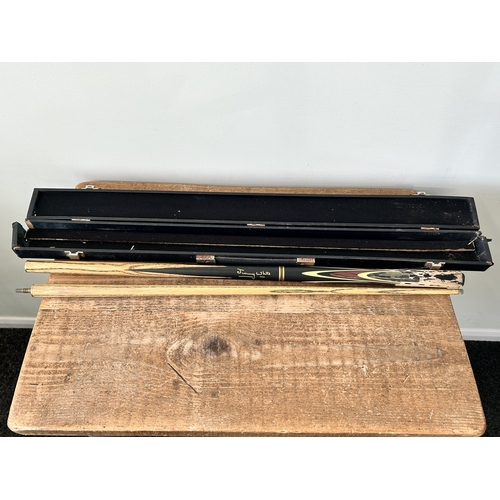 459 - A BCE custom snooker cue, marked 'Jimmy White', in its original case (end of cue with losses and box... 