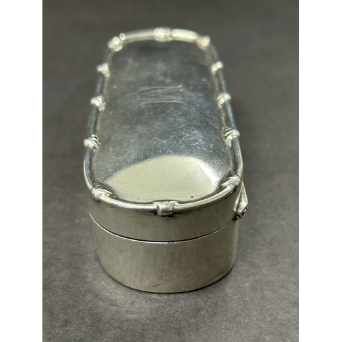 188 - An Edwardian hallmarked silver lidded box, London 1907, approx. 4 1/4