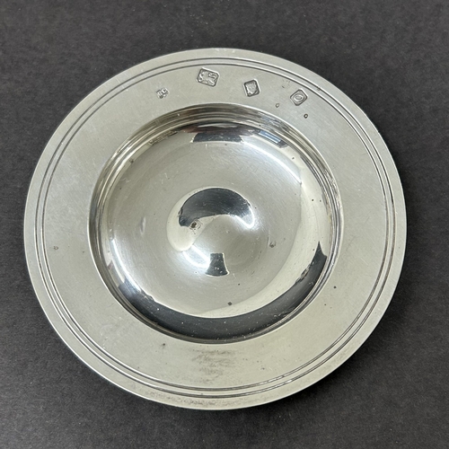 189 - A hallmarked silver 1969 Armada dish with leaflet, 4 1/4