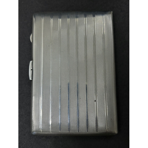 190 - A large hallmarked silver cigarette case, Birmingham 1946, approx. 5