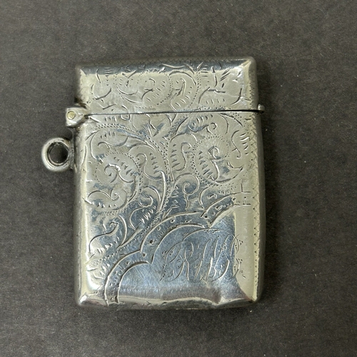 193 - A hallmarked silver vesta case, Birmingham, 1 3/4