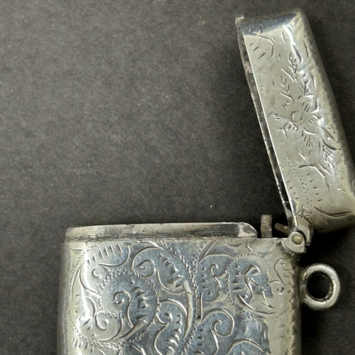 193 - A hallmarked silver vesta case, Birmingham, 1 3/4