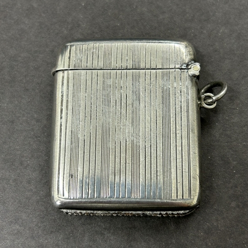 195 - A hallmarked silver vesta case, Birmingham, approx. 2