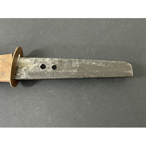 201 - An antique Wakizashi Japanese sword in a lacquered wooden scabbard with re-attached loop, polished b... 