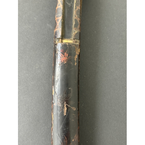 204 - An antique Wakizashi Japanese sword with a Tsuka and Tsuba and yellow metal Menukis, blade approx. 1... 